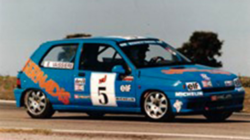 41 clio 16s 1993 coupe elf