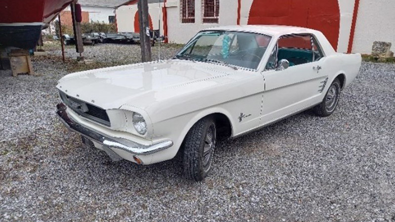 45 ford mustang coupe 1966