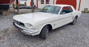 45 ford mustang coupe 1966